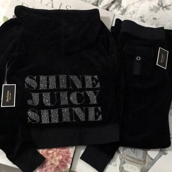 ASO NWT Y2K✨Juicy Couture Vintage USA🇺🇸Black Velour Tracksuit M Jacket/Sm Pant - Picture 5 of 13